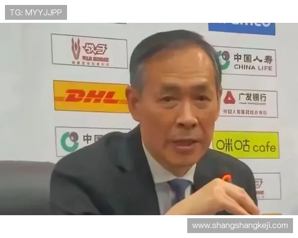 许利民:麦基首秀略显不适应 期望成队内领袖